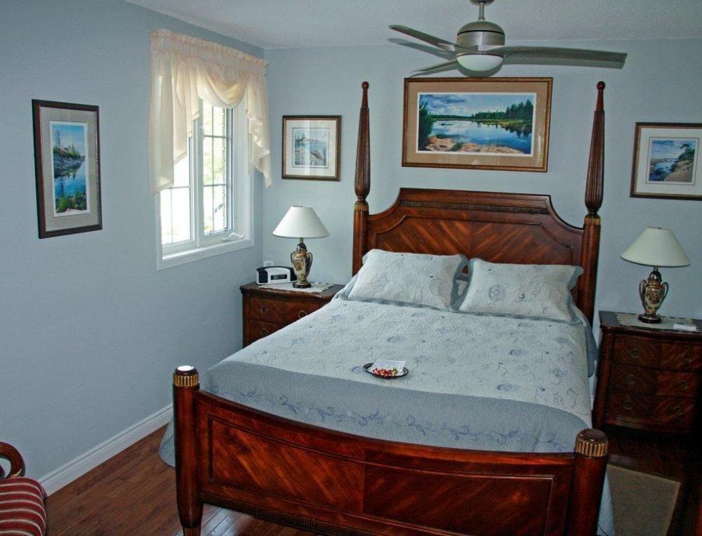 Tucked The Harbour Bed & Breakfast 4*